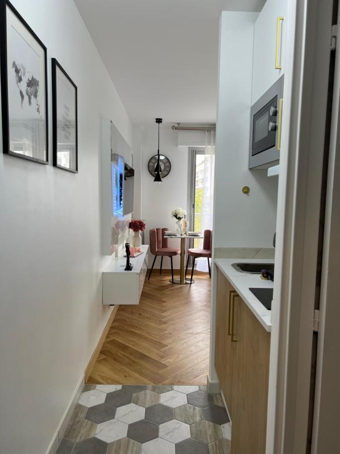 Paris' Premium Romantic Studio Екстериор снимка